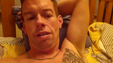 smallville456 online show from October 2025 07:12:01 PM