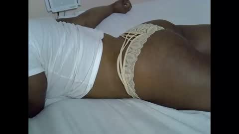 smart_lilly online show from May 2026 06:57:01 PM