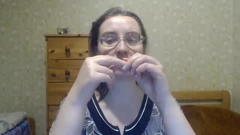 smart_rose online show from February 2025 09:01:01 PM