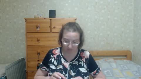 smart_rose online show from September 2025 07:04:02 PM