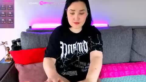 Dasha online show from June 2026 08:42:01 AM