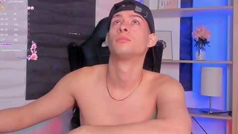 Snapshot of smiith_jade chatting on December 2024 12:29:01 AM Jade Smiith online show from December 2024 12:29:01 AM