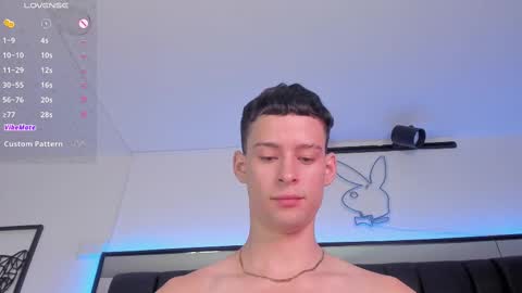 Snapshot of smiith_jade chatting on February 2025 02:14:01 AM Jade Smiith online show from February 2025 02:14:01 AM