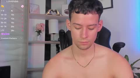 Snapshot of smiith_jade chatting on February 2025 01:36:02 AM Jade Smiith online show from February 2025 01:36:02 AM