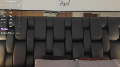 Snapshot of smiith_jade chatting on February 2025 10:20:01 PM Jade Smiith online show from February 2025 10:20:01 PM