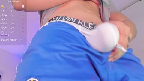 Snapshot of smiith_jade chatting on March 2025 10:56:01 PM Jade Smiith online show from March 2025 10:56:01 PM