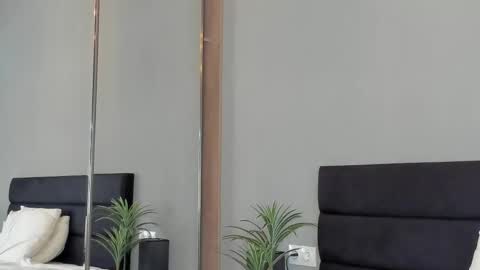 Snapshot of smile_forever_ chatting on October 2025 09:10:02 AM Bella online show from October 2025 09:10:02 AM