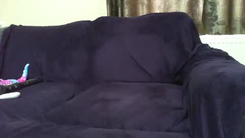 Snapshot of smileemaan chatting on March 2026 07:15:01 AM smileemaan online show from March 2026 07:15:01 AM