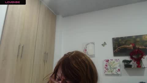 Smileth online show from April 2026 02:17:02 PM