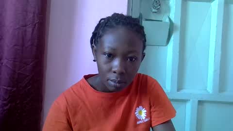 Snapshot of smiley_2025 chatting on October 2025 03:40:02 AM smiley 2025 online show from October 2025 03:40:02 AM
