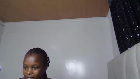 smiley luv1 online show from March 2026 09:26:02 AM