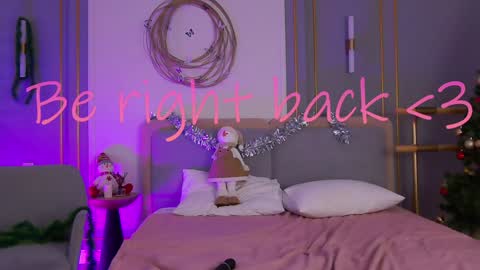 Mia online show from January 2025 08:14:01 AM