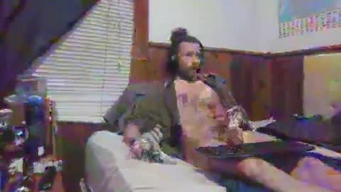 Snapshot of smileydink chatting on February 2025 09:24:02 PM smileydink online show from February 2025 09:24:02 PM