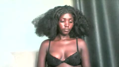 smileykesh online show from September 2025 08:30:02 PM