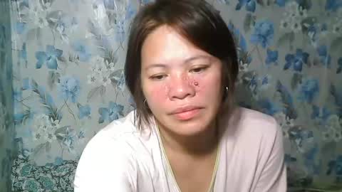 Snapshot of smilinglady27 chatting on November 2025 12:10:02 AM smilinglady27 online show from November 2025 12:10:02 AM