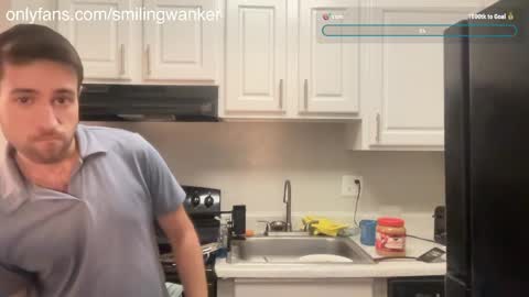 Snapshot of smilingwanker chatting on May 2026 12:39:01 AM smilingwanker online show from May 2026 12:39:01 AM