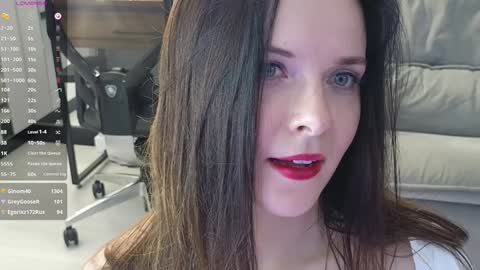 Snapshot of smilym chatting on February 2025 01:41:02 PM smilym online show from February 2025 01:41:02 PM