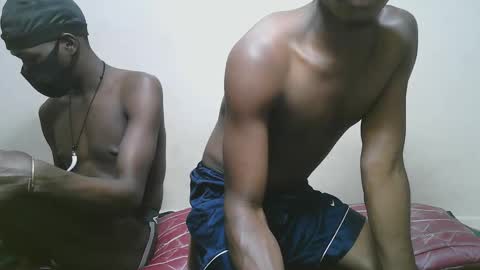 smilzzz online show from April 2026 08:57:02 PM