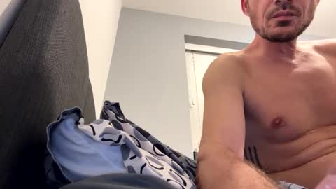 Snapshot of smisby12 chatting on October 2025 10:53:02 PM smisby12 online show from October 2025 10:53:02 PM