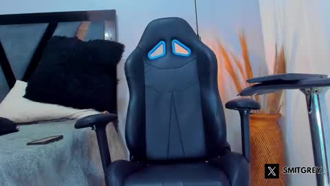 Snapshot of smitgrey chatting on February 2026 09:49:01 PM SMIT online show from February 2026 09:49:01 PM