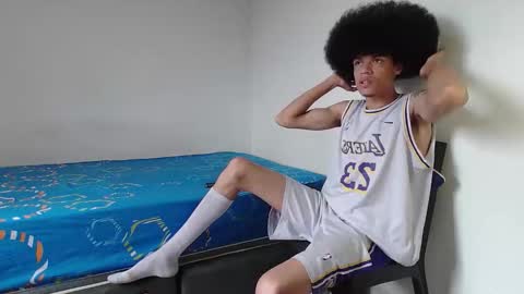 Snapshot of smith_gael chatting on November 2025 02:19:01 PM Smith Gael online show from November 2025 02:19:01 PM