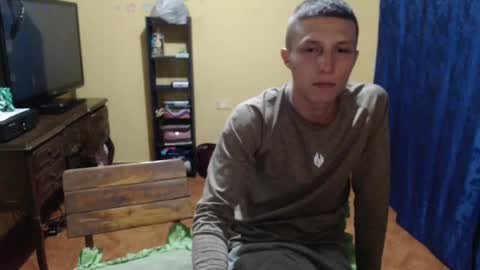 Snapshot of smith_lechosoxxx chatting on September 2025 03:20:01 AM smith_lechosoxxx online show from September 2025 03:20:01 AM