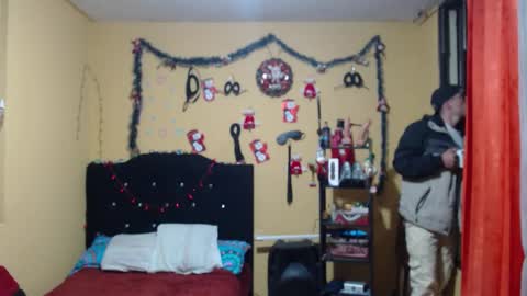 Snapshot of smith_lechosoxxx chatting on December 2025 07:57:02 AM smith_lechosoxxx online show from December 2025 07:57:02 AM