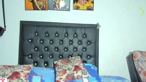 Snapshot of smith_oliver chatting on January 2025 10:01:01 AM Smith online show from January 2025 10:01:01 AM