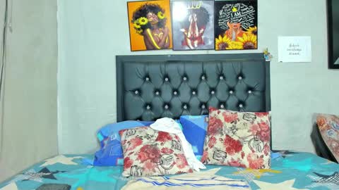 Snapshot of smith_oliver chatting on February 2025 09:32:01 PM Smith online show from February 2025 09:32:01 PM