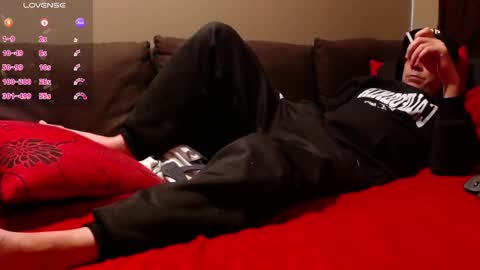 Snapshot of smoke_n_strokexxx chatting on September 2025 08:28:01 AM Master J XXX online show from September 2025 08:28:01 AM