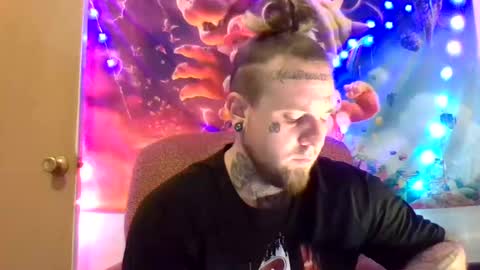 Snapshot of smokebluntafterblunt chatting on December 2024 02:41:02 AM smoke online show from December 2024 02:41:02 AM