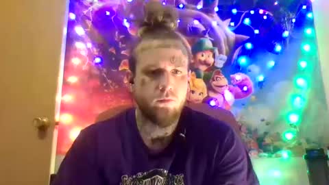 Snapshot of smokebluntafterblunt chatting on January 2025 02:48:01 AM smoke online show from January 2025 02:48:01 AM