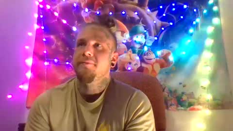 Snapshot of smokebluntafterblunt chatting on March 2025 03:06:01 AM smoke online show from March 2025 03:06:01 AM
