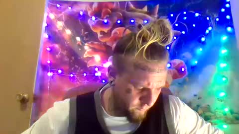 Snapshot of smokebluntafterblunt chatting on March 2025 05:27:02 AM smoke online show from March 2025 05:27:02 AM