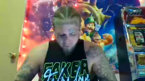 Snapshot of smokebluntafterblunt chatting on October 2025 12:55:02 AM smoke online show from October 2025 12:55:02 AM