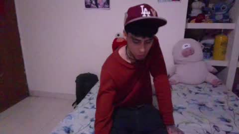 Snapshot of smoker00teddybear chatting on January 2025 06:24:02 AM teddy online show from January 2025 06:24:02 AM