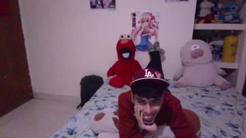 Snapshot of smoker00teddybear chatting on January 2025 09:26:01 AM teddy online show from January 2025 09:26:01 AM