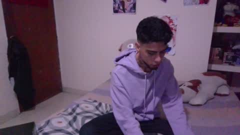 Snapshot of smoker00teddybear chatting on February 2025 11:10:01 AM teddy online show from February 2025 11:10:01 AM