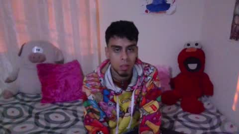 Snapshot of smoker00teddybear chatting on February 2025 09:13:02 AM teddy online show from February 2025 09:13:02 AM