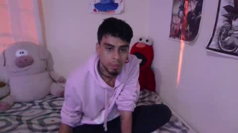 Snapshot of smoker00teddybear chatting on February 2025 10:07:02 AM teddy online show from February 2025 10:07:02 AM