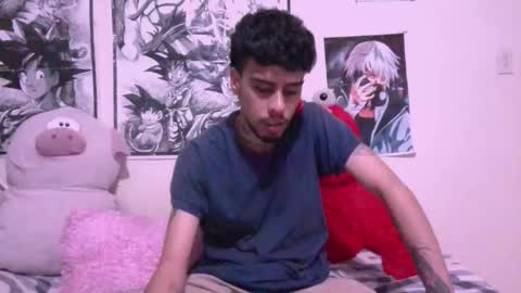 Snapshot of smoker00teddybear chatting on September 2025 08:04:02 AM teddy online show from September 2025 08:04:02 AM