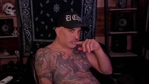 Snapshot of smokey915 chatting on December 2024 06:20:02 AM Smokey915 online show from December 2024 06:20:02 AM