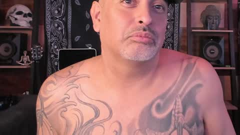 Snapshot of smokey915 chatting on January 2025 05:13:02 PM Smokey915 online show from January 2025 05:13:02 PM