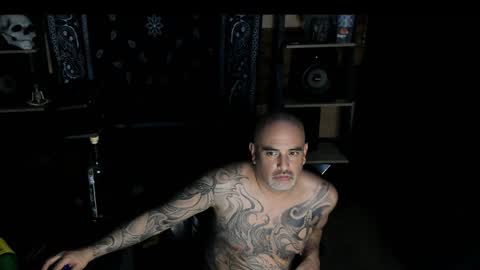Snapshot of smokey915 chatting on January 2025 12:10:01 PM Smokey915 online show from January 2025 12:10:01 PM