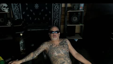 Snapshot of smokey915 chatting on January 2025 03:11:01 PM Smokey915 online show from January 2025 03:11:01 PM