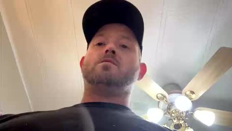 smokeymt420 online show from November 2025 11:50:01 PM