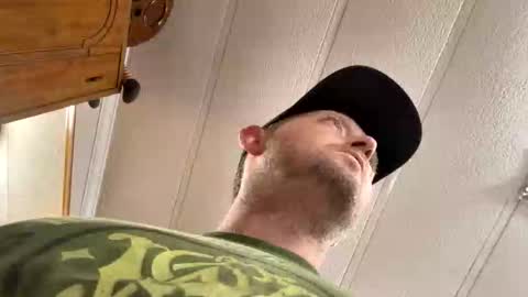 smokeymt420 online show from December 2025 05:24:02 AM