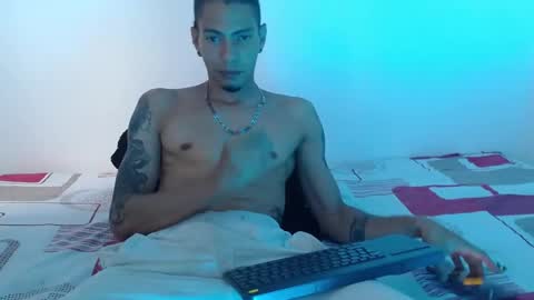 Snapshot of smooke_skinny chatting on September 2025 07:36:01 PM Daniel Aston online show from September 2025 07:36:01 PM