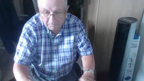 smoothmutton online show from June 2026 02:10:02 PM