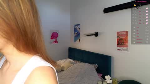 Snapshot of smoothnesss chatting on October 2025 08:31:02 AM Eva online show from October 2025 08:31:02 AM